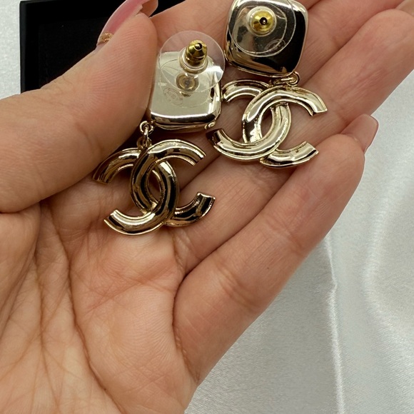 Chanel Pink Enamel Gold CC Dangle Statement Earrings - Picture 9 of 11